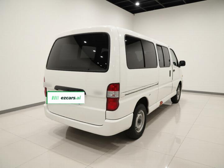Jinbei 2017 2.0L Standard V19 photo 6