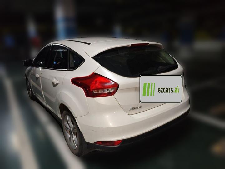 Focus 2015 Hatchback 1.6L AT Comfort photo 4