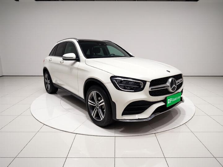 GLC 2020 GLC 260 L 4MATIC Luxury photo 3