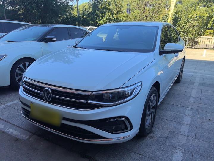 Bora 2023 200TSI DSG photo 3