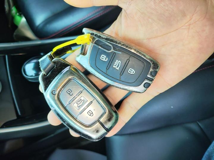 Elantra 2016 1.6L AT Premium photo 8