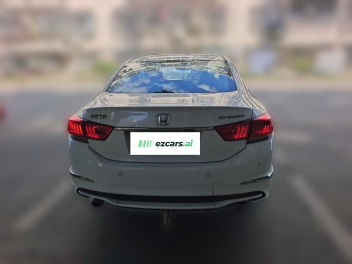 Spirior 2015 2.4L Premium photo 5