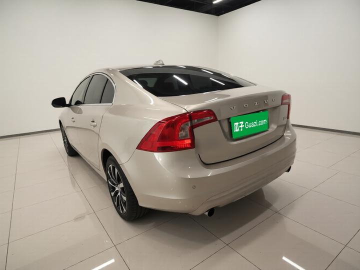 S60 2019 S60L T3 photo 4