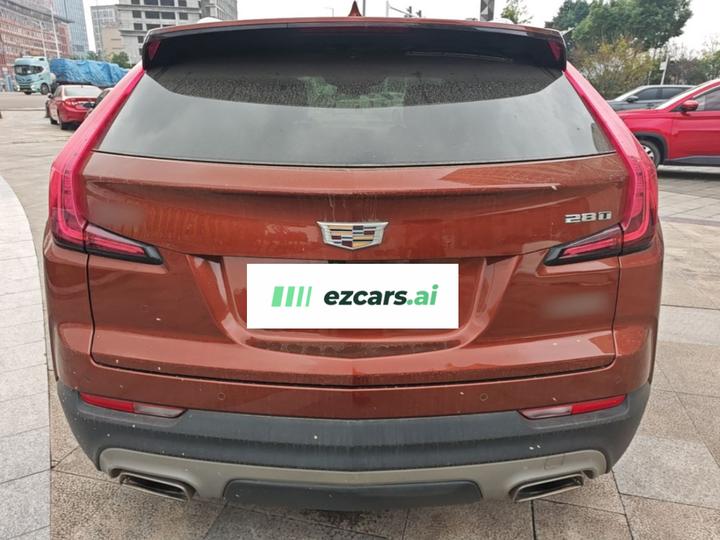 XT4 2018 28T RWD Leading photo 5