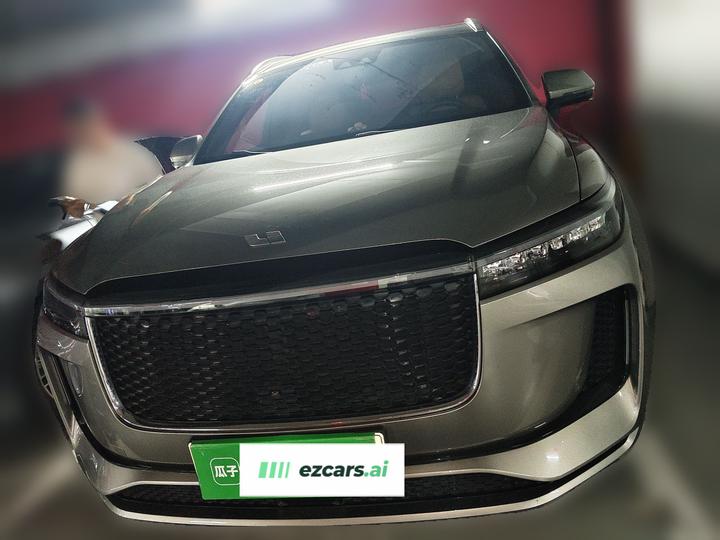 Li Auto ONE 2020 EREV 6-Seater photo 2