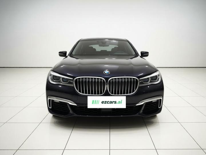 7 Series 2018 730Li Leading M Sport Package photo 2