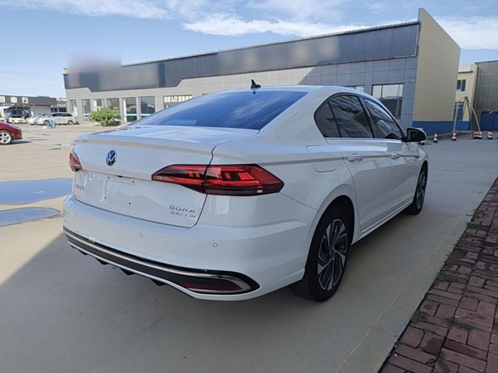 Bora 2023 300TSI DSG photo 4