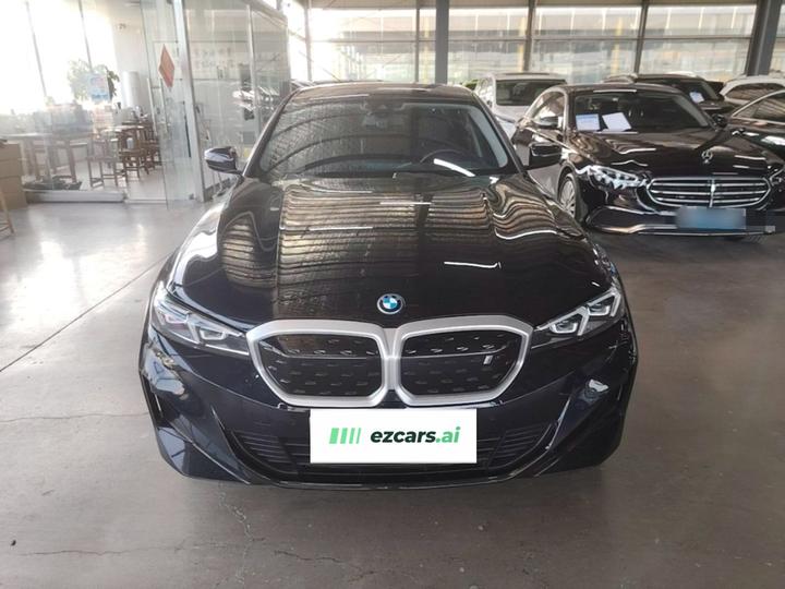 i3 2022 eDrive 35 L photo 2