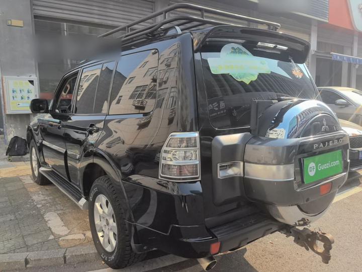 Pajero Parallel Import photo 4
