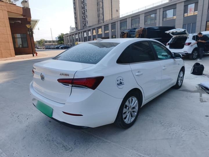 Excelle 2021 Facelift Classic 1.5L AT Elite photo 6