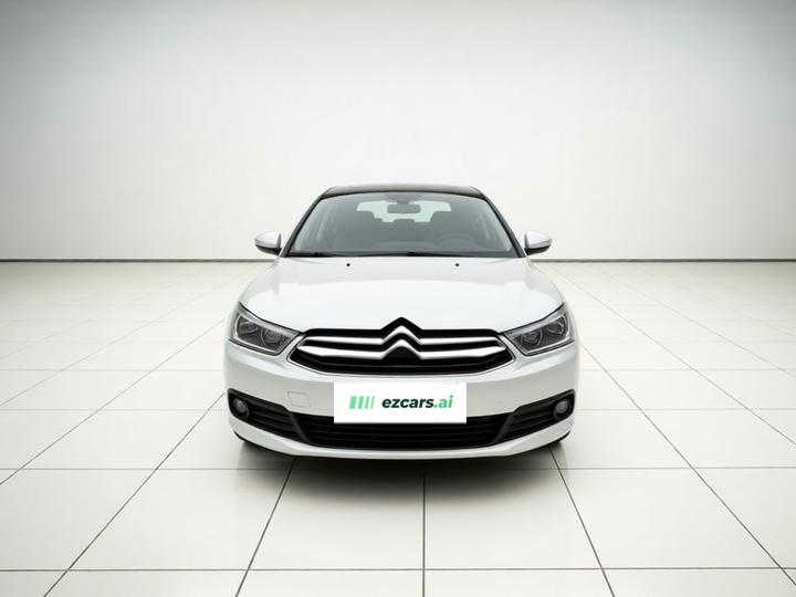 2014 VTS 1.6L MT photo 2