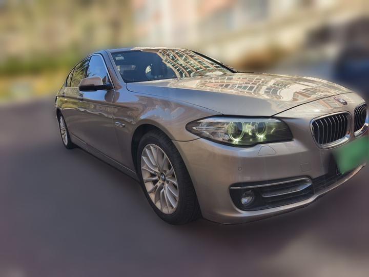 5 Series 2014 525Li Luxury Design Package photo 3