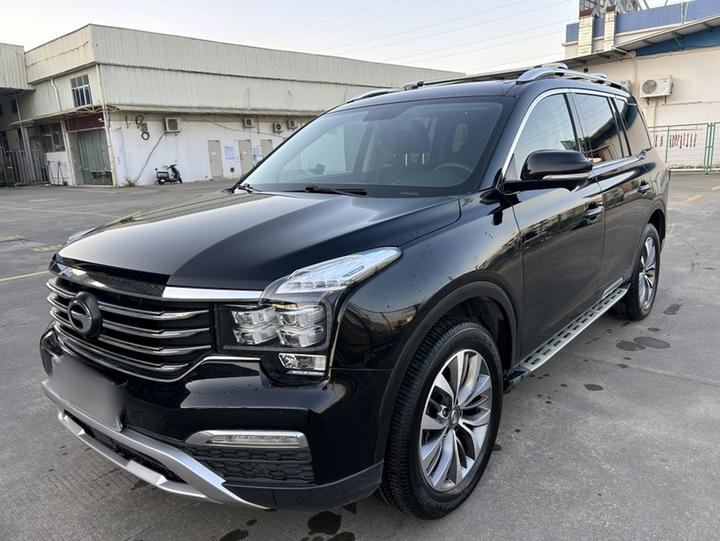 GAC Trumpchi GS8 2017 320T RWD Luxury Connected 7-Seater