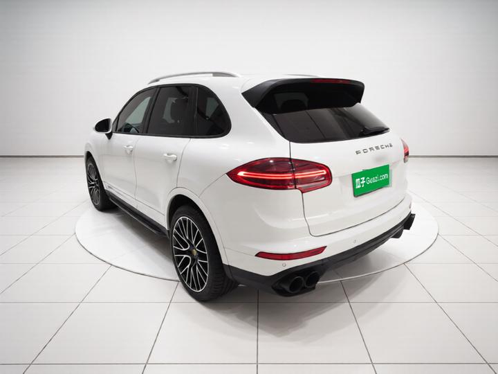 2016 Cayenne 3.0T photo 4