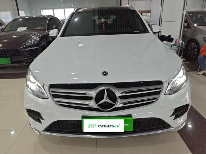 GLC 2019 GLC 260 L 4MATIC Dynamic photo 2