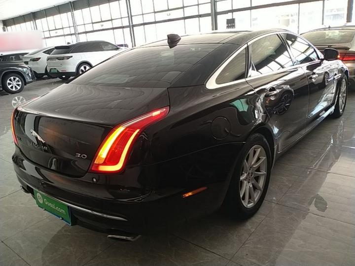 XJ 2016 XJL 3.0 SC RWD Business photo 4
