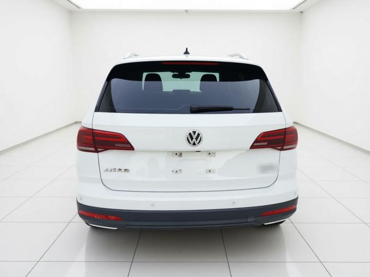 Tharu 2019 280TSI RWD Luxury China VI photo 3