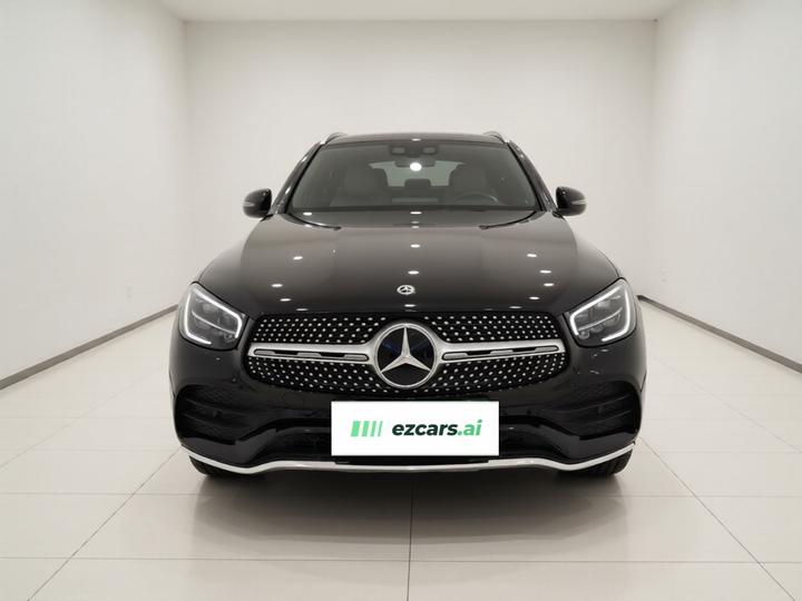 GLC 2020 Facelift GLC 260 L 4MATIC Luxury photo 2