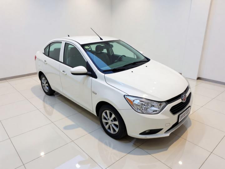 2015 3 1.3L MT Li Auto photo 3