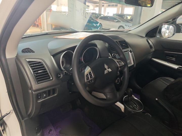 ASX 2013 2.0L CVT AWD Premium photo 5