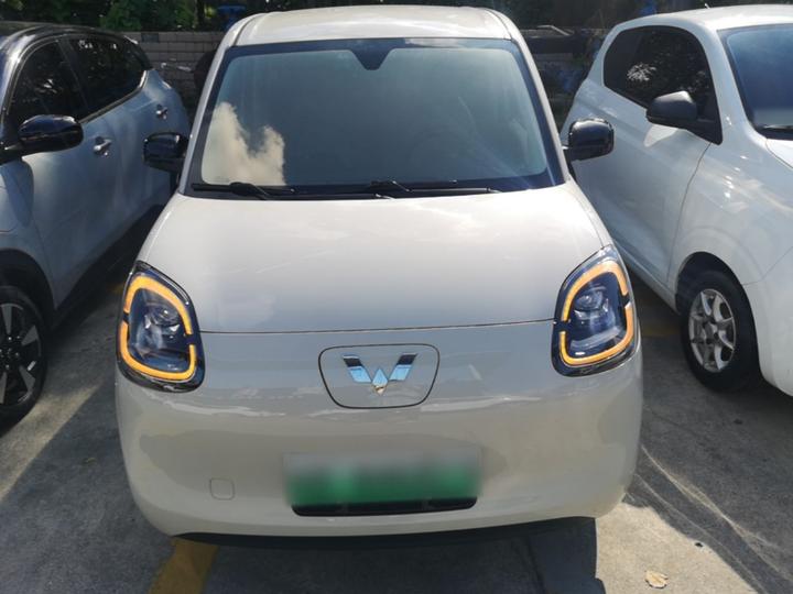 Hongguang MINIEV 2025 4th Gen 4-Door Advanced photo 2