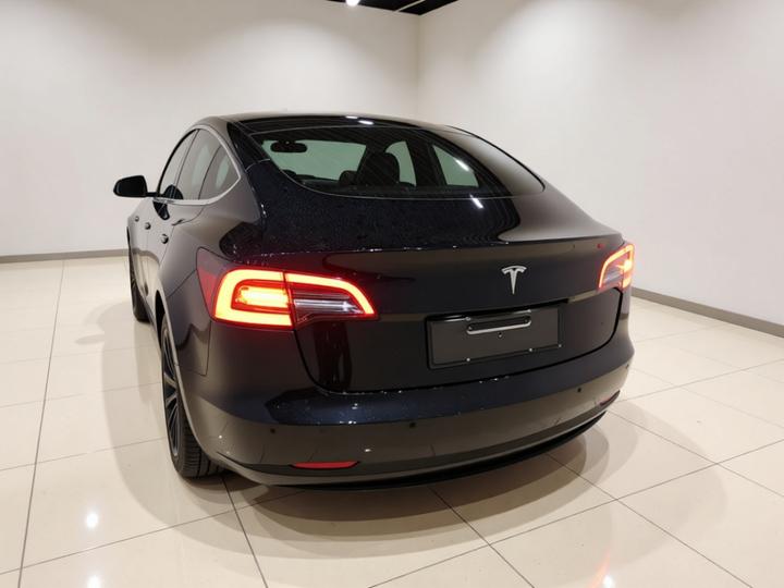 Model 3 2021 Standard Range RWD Upgraded photo 5