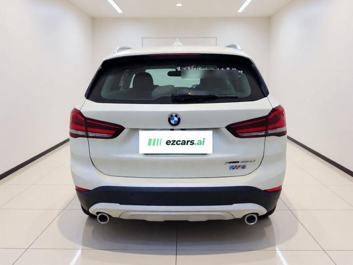 X1 2020 xDrive25Li Exclusive photo 5