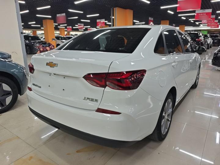 Cruze 2022 320 AT photo 6