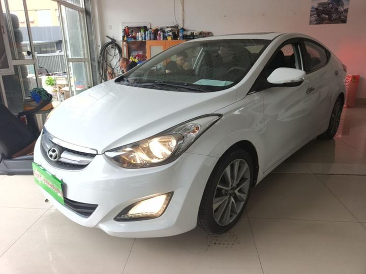 Elantra 2015 1.6L AT Leading