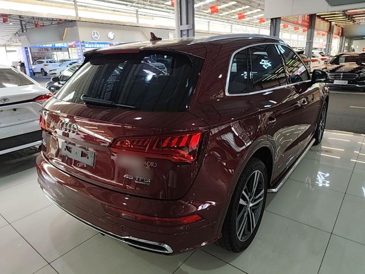 Q5L 2018 45 TFSI Exclusive Sport China V photo 4