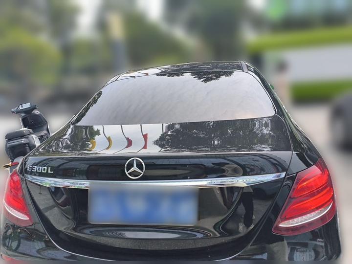 E-Class 2019 Facelift E 300 L Sport Luxury photo 3