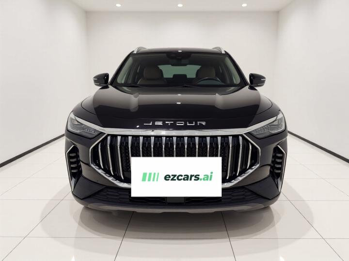 X70 PLUS 2023 1.5T MT PRO 7-Seater photo 2