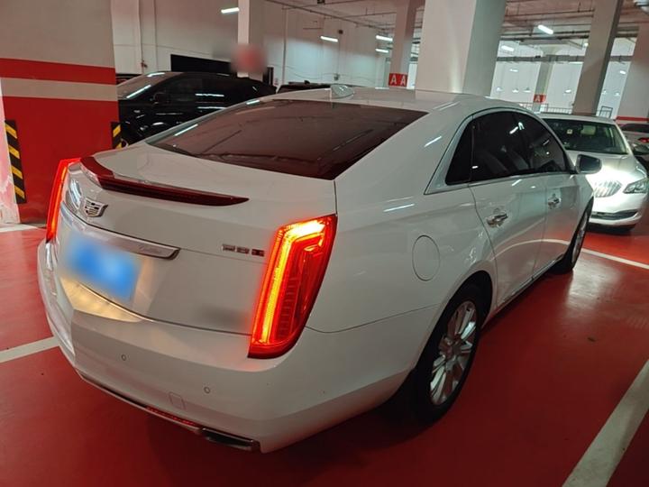 XTS 2017 28T Luxury photo 6