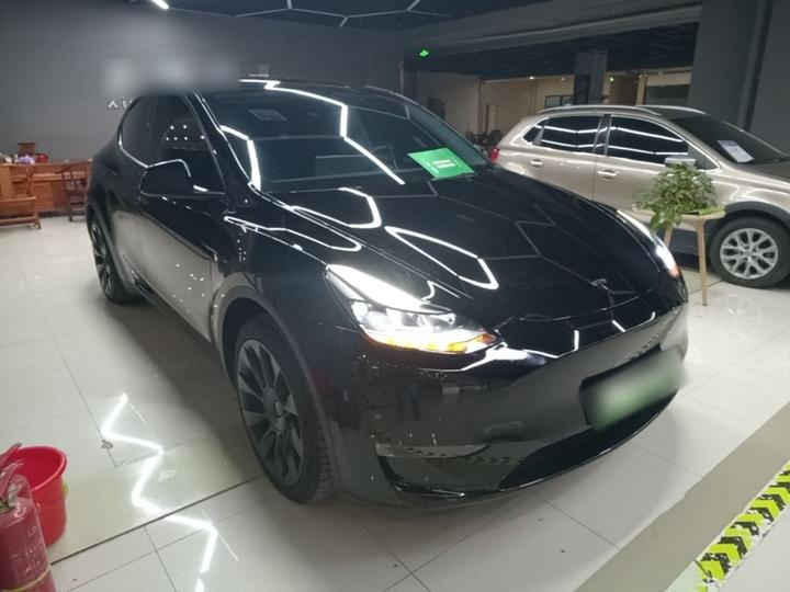 Model Y 2022 Facelift Long Range AWD photo 3