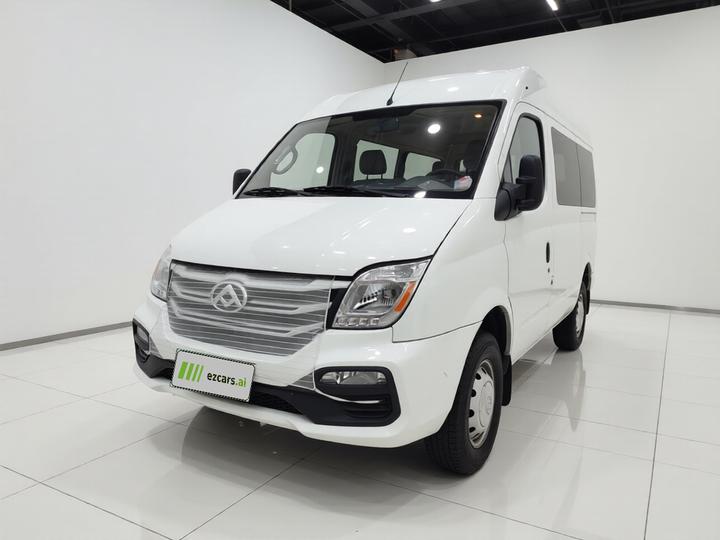 MAXUS V80 2025 Value 2.0T MT Short Wheelbase 127Ps 5/6-Seater