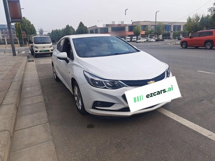 2017 1.5L Hatchback AT photo 3