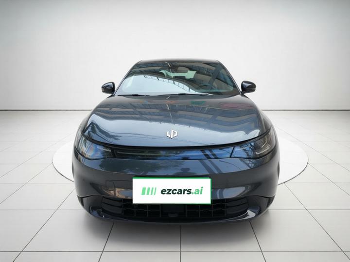 Leapmotor C01 2024 EV 625 Exclusive photo 2
