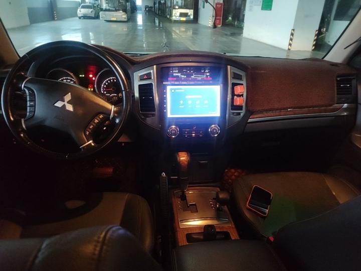 Pajero Imported 2019 3.0L AT Luxury photo 6