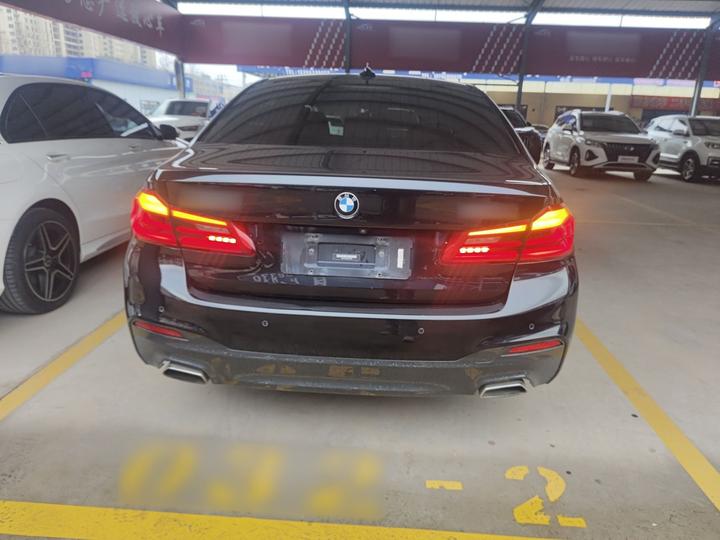 5 Series 2018 Facelift 530Li Leading M Sport Package photo 3