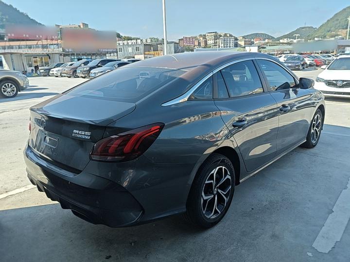 MG5 2023 180DVVT MT photo 4