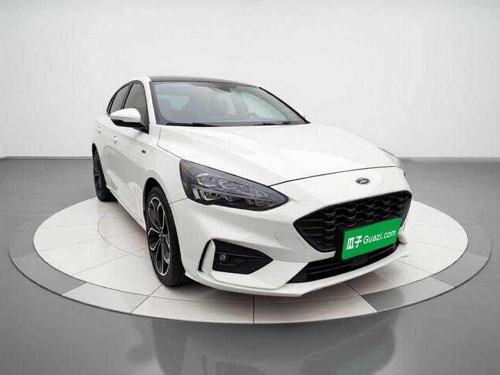 Focus 2020 Hatchback EcoBoost 180 AT ST Line photo 3