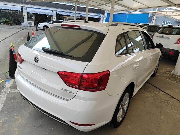 2017 230TSI DSG Comfort photo 4