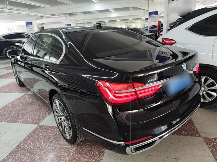 7 Series 2017 750Li xDrive 4-Seater photo 4