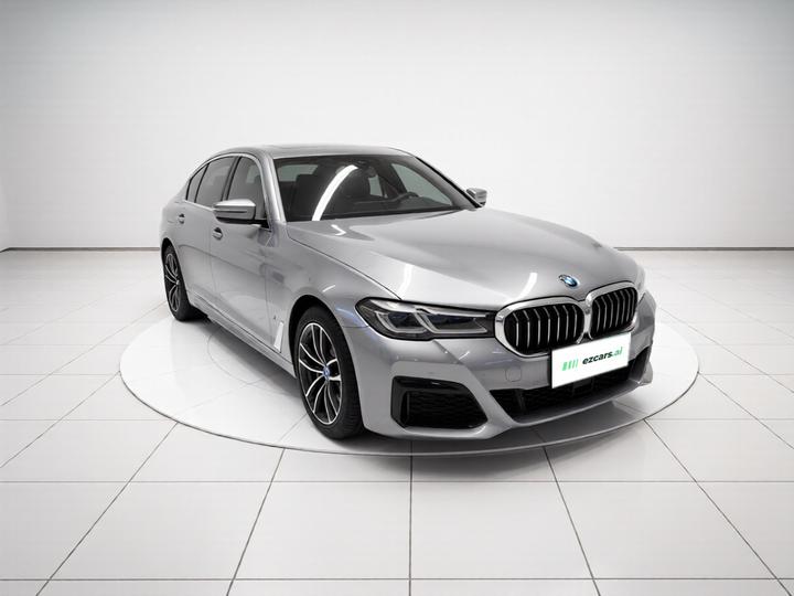 5 Series EV 2021 535Le M Sport Package photo 3