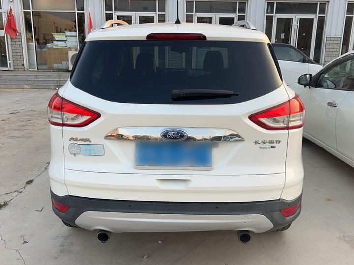 Kuga 2015 1.5L GTDi AWD Elite photo 4
