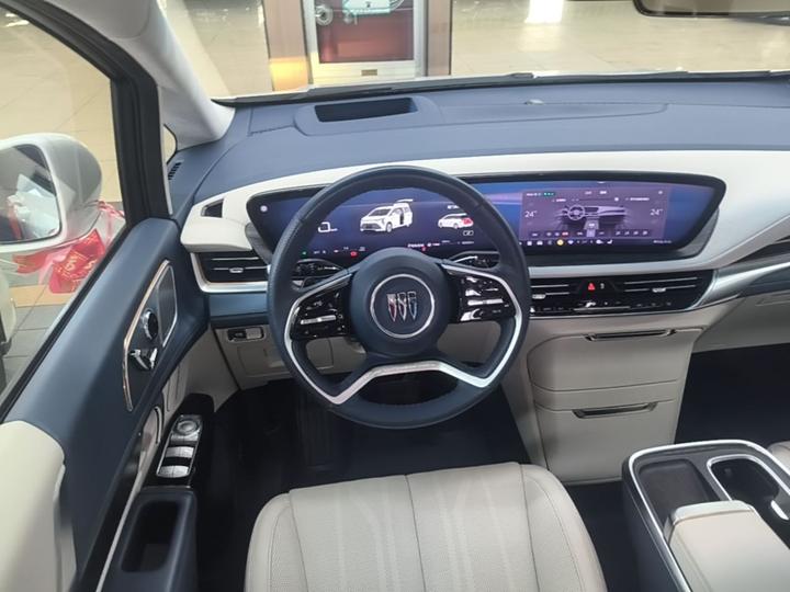 2023 2.0T 6-Seater photo 6