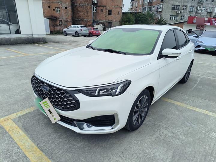 Escort 2021 1.5L AT