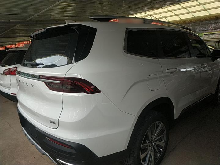 Haoyue 2022 1.8TD DCT Luxury 7-Seater photo 6