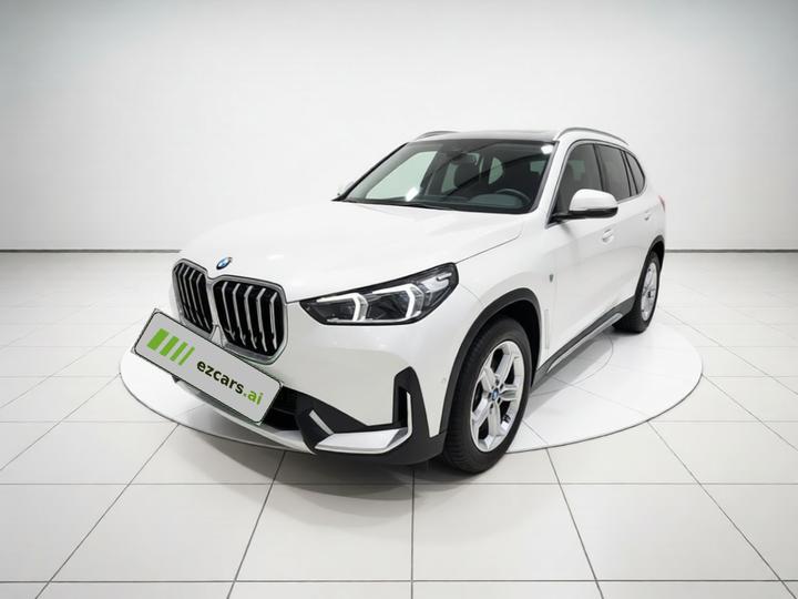X1 2023 sDrive20Li X Design Package