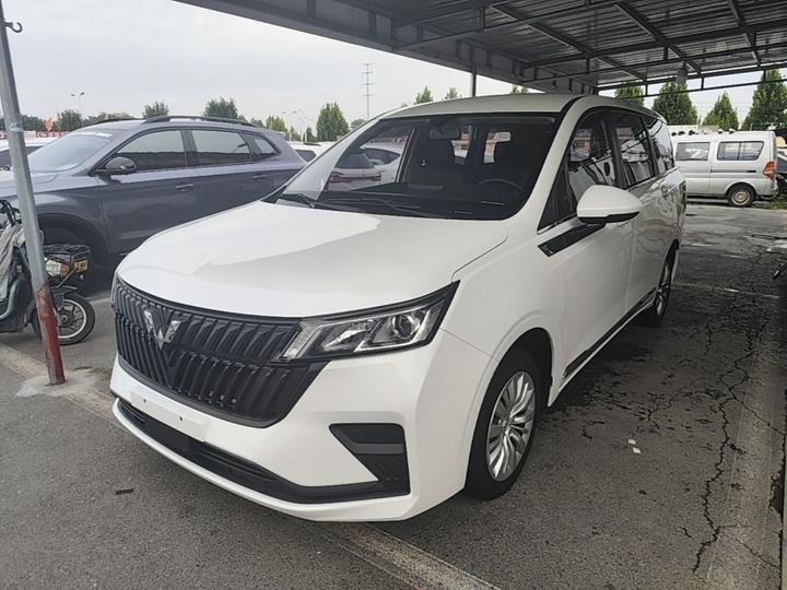 Wuling 2022 1.5L MT Elite